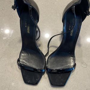 Saint Laurent heel